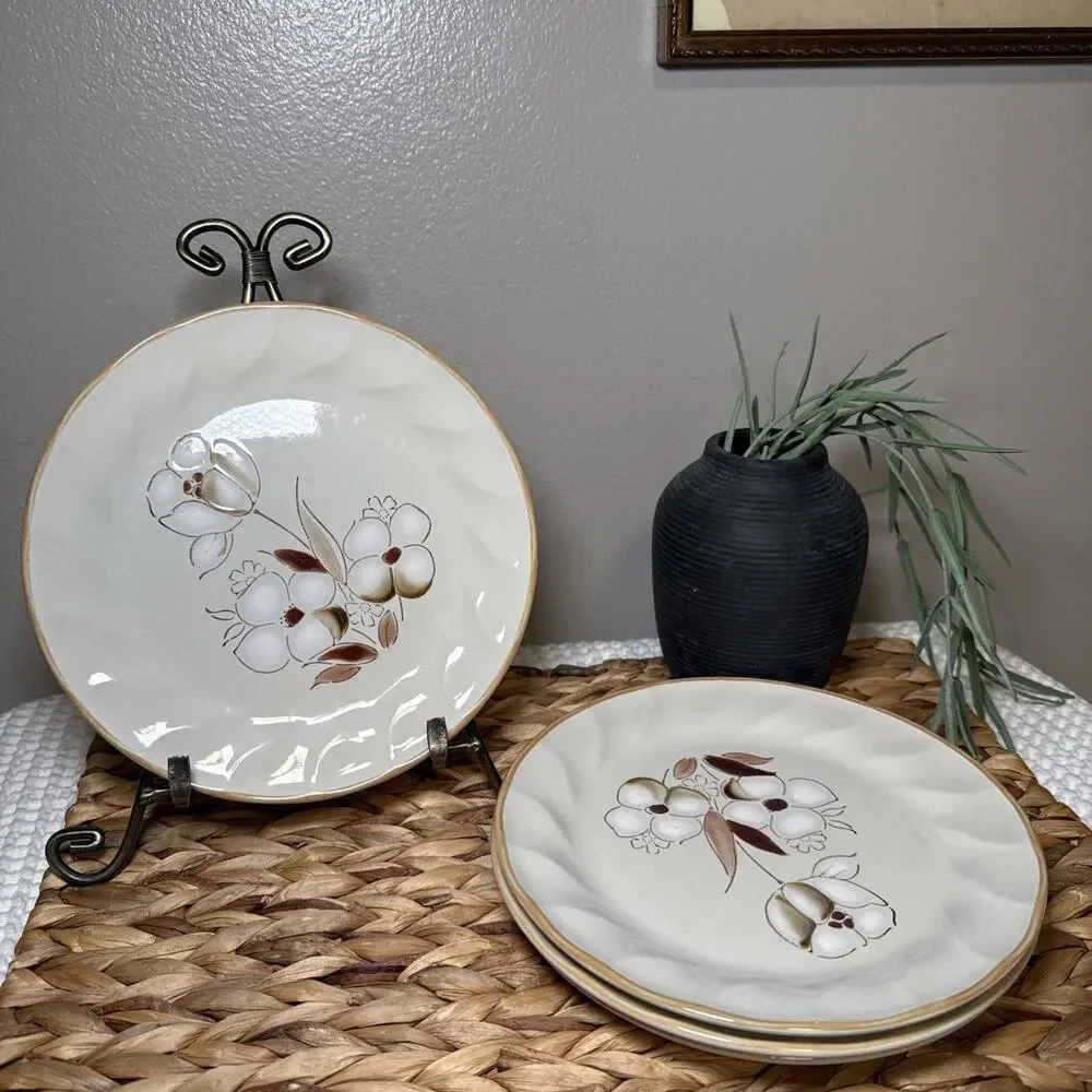 Sculptura Hearthside Felicity Salad Plates Set 4 Neutral Floral Japan 7.5” Retro
